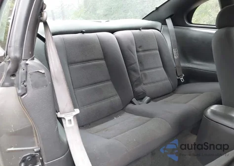 2001 Ford Mustang z USA, uszkodzony, nr VIN 1FAFP40481F122965